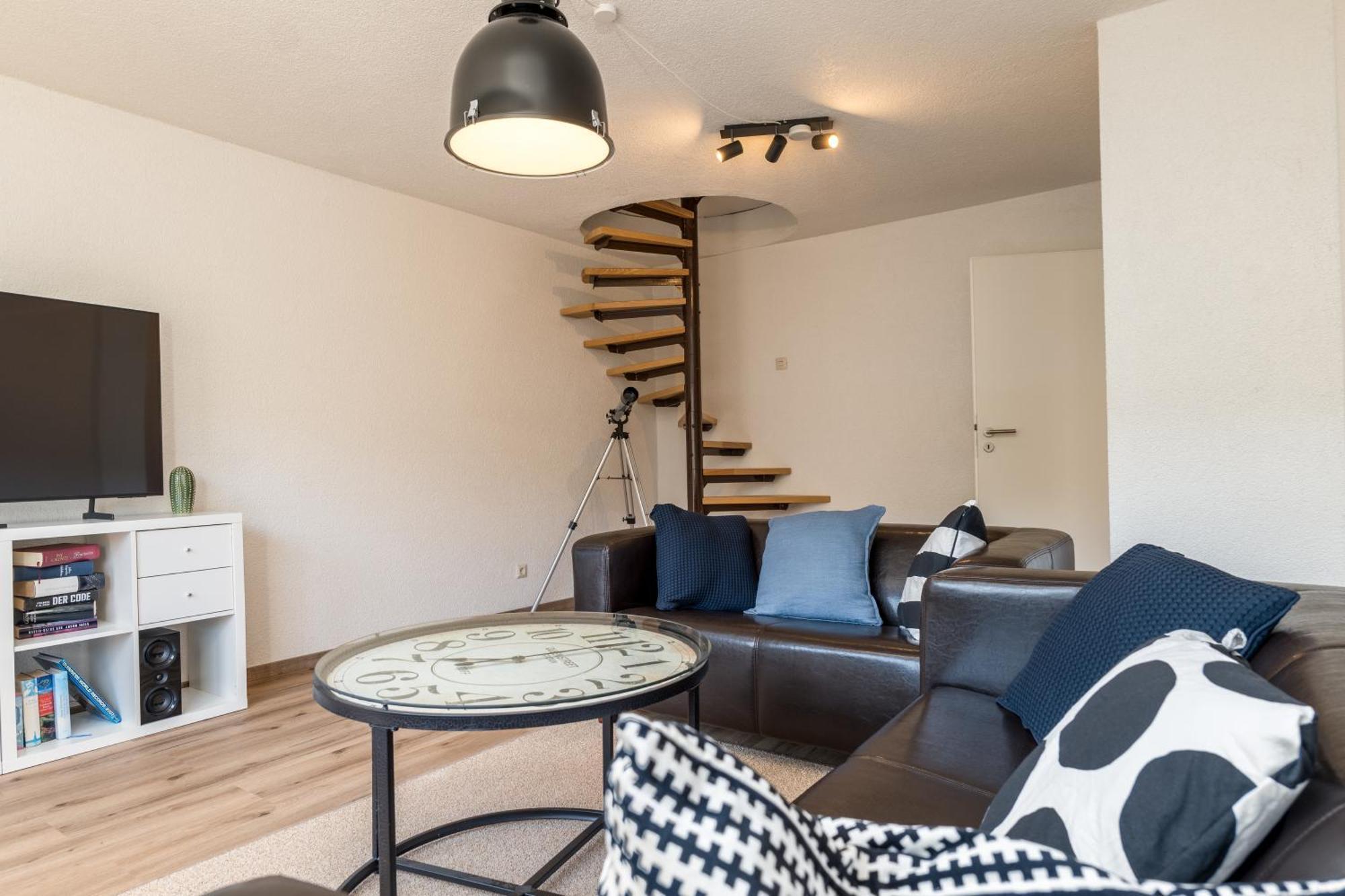 Riesling Appartement For 2 - 4 People - Billiards - Balcony With Mosel View - Parking - Wine Barrel Bar - Fully Equipped Kitchen - Netflix - Waiputv - 3 Km From Cochem كلوتن المظهر الخارجي الصورة