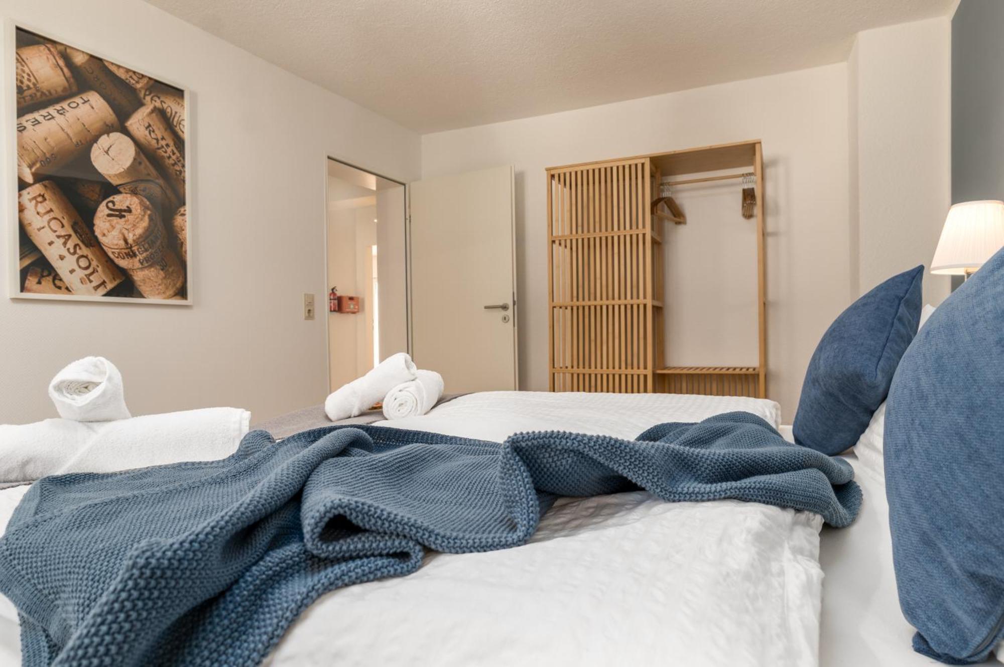 Riesling Appartement For 2 - 4 People - Billiards - Balcony With Mosel View - Parking - Wine Barrel Bar - Fully Equipped Kitchen - Netflix - Waiputv - 3 Km From Cochem كلوتن المظهر الخارجي الصورة